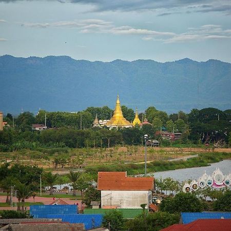 Phuglong Hotel Phayao Exteriör bild