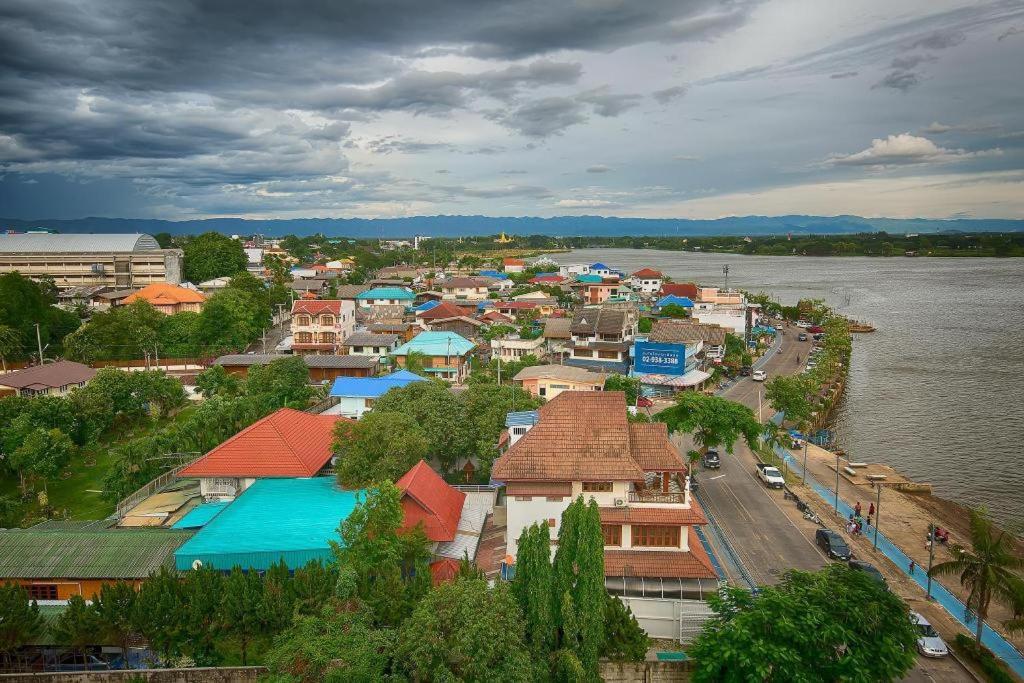 Phuglong Hotel Phayao Exteriör bild